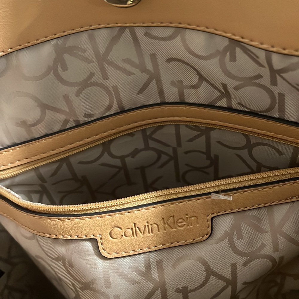 Calvin Klein Beige Straw Tote with Ivory CK Logo Panel - Picture 6 of 10